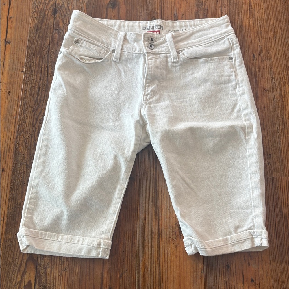 Denizen Levi's Modern Skinny Shorts Size 6